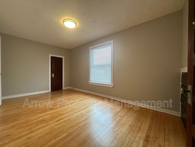 Building Photo - 626 N 23rd St