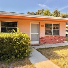 Building Photo - 5401 Pasadena Dr