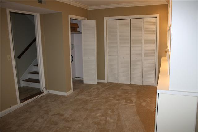 Foto del edificio - West End Condo