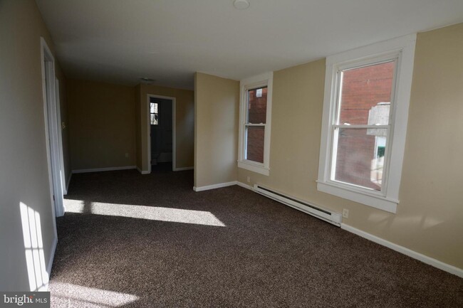 Foto del edificio - 32715 Bi State Blvd