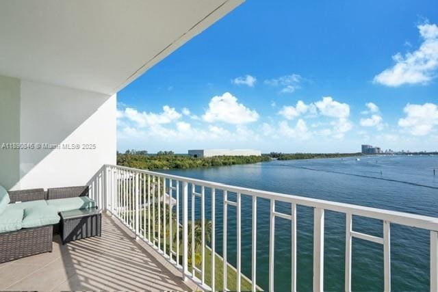 Foto del edificio - 500 Bayview Dr