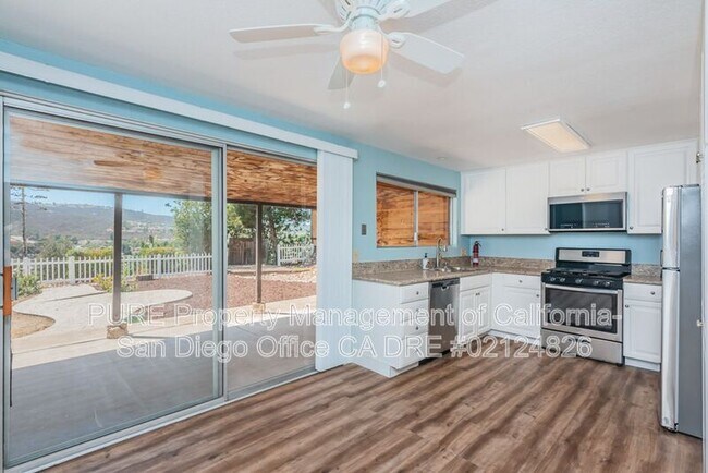 Building Photo - 13640 Celestial Rd