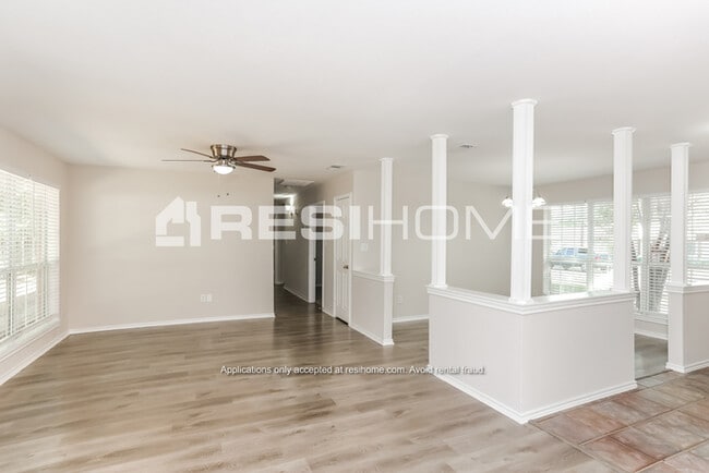 Building Photo - 316 Gatrix Avenue