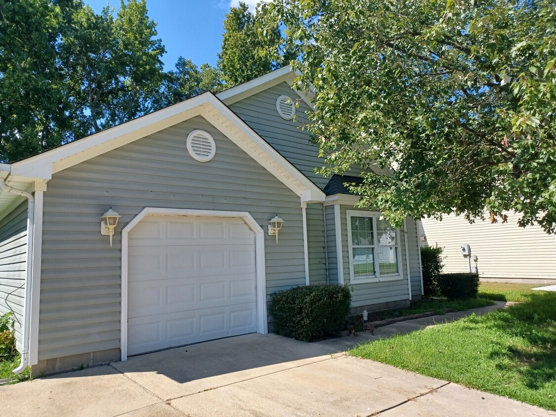 Photo - 5053 Huntclub Chase (Suffolk, VA)