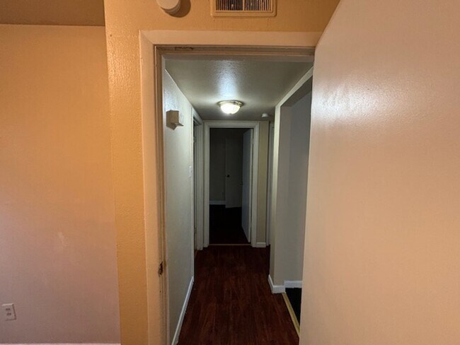 Foto del edificio - 3 Bedroom