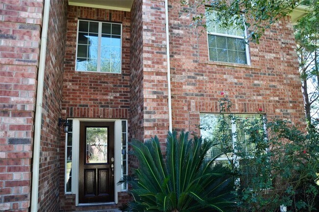 Building Photo - 26423 Kingspur