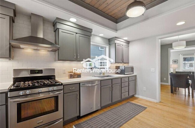Foto del edificio - 1031 St Clair Ave