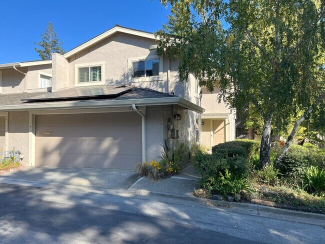 Building Photo - 81 Lyonridge Ln