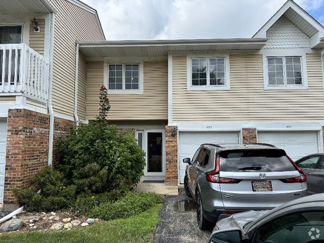 Building Photo - 1407 Oak Leaf Ln