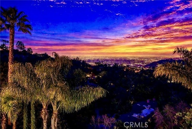 Building Photo - 7218 Mulholland Dr