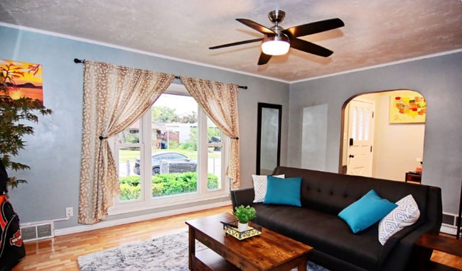 Photo - 470 Edith Ave S Townhome