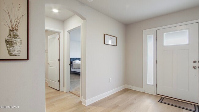 Foto del edificio - 11432 Poston Rd