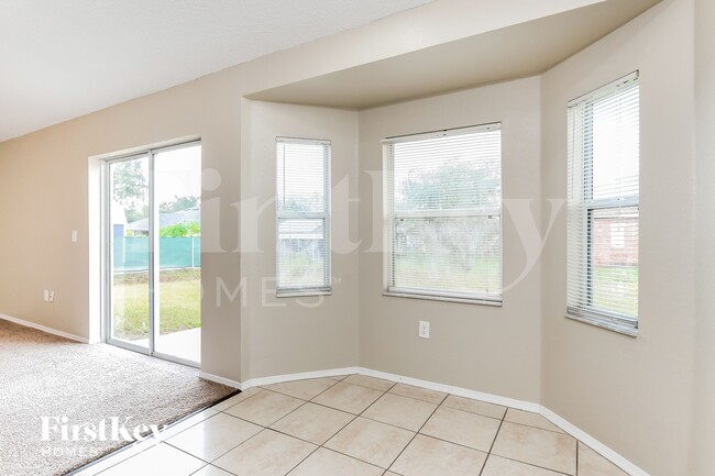 Foto del edificio - 122 Brandy Chase Blvd