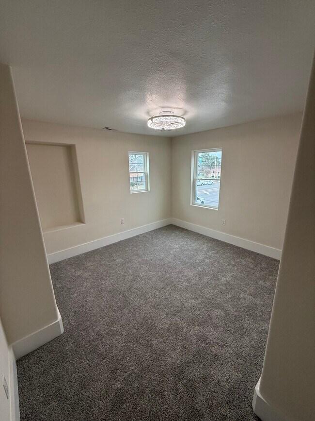 Foto del edificio - 2000 Effingham St