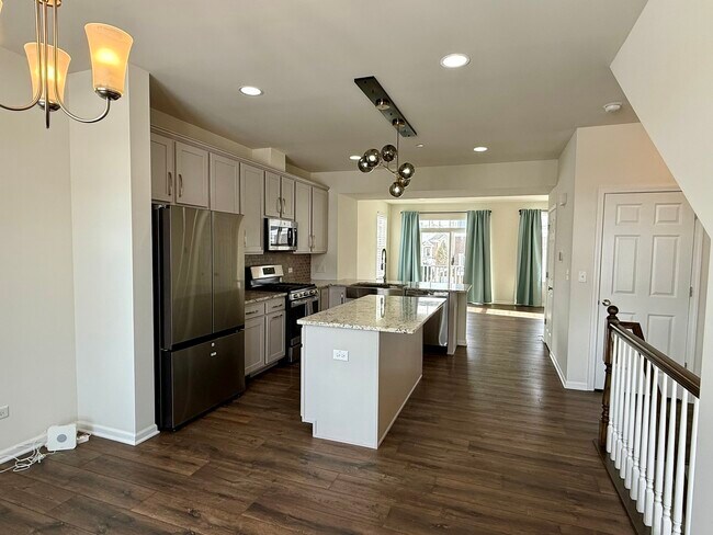 Foto del edificio - 4411 Monroe Ct