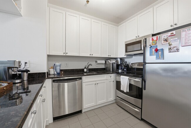 Building Photo - 1500 Washington St