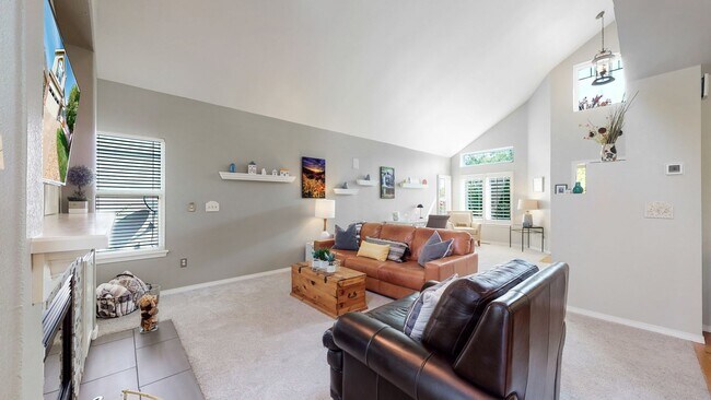 Foto del edificio - Stunning 3bd 3.5ba Home in the Mariana Butte Neighborhood