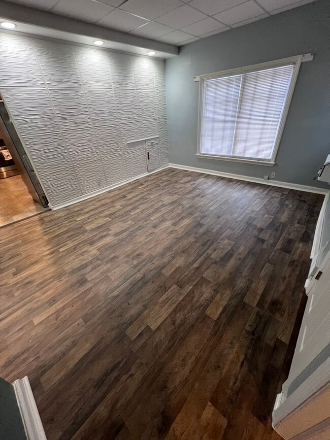 Foto del edificio - 2636 N Richards St