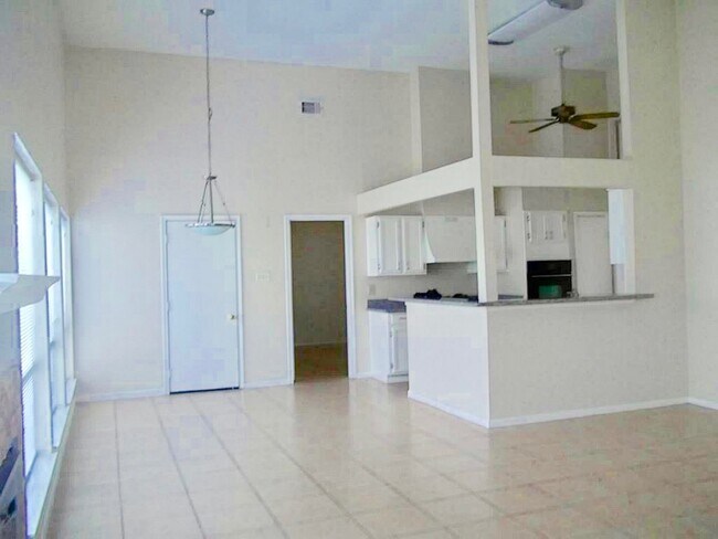 Building Photo - 7419 Winkleman Rd