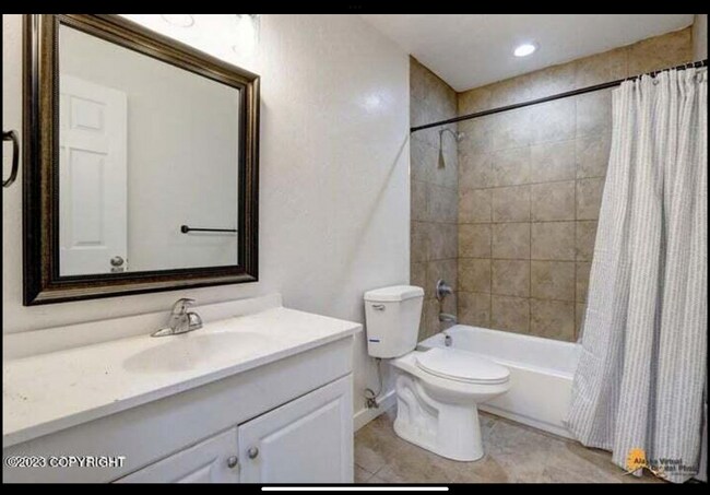 Foto del edificio - 814 N Bunn St