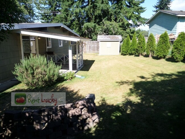 Foto del edificio - Adorable 3-Bedroom Home w/Large Fenced Yar...