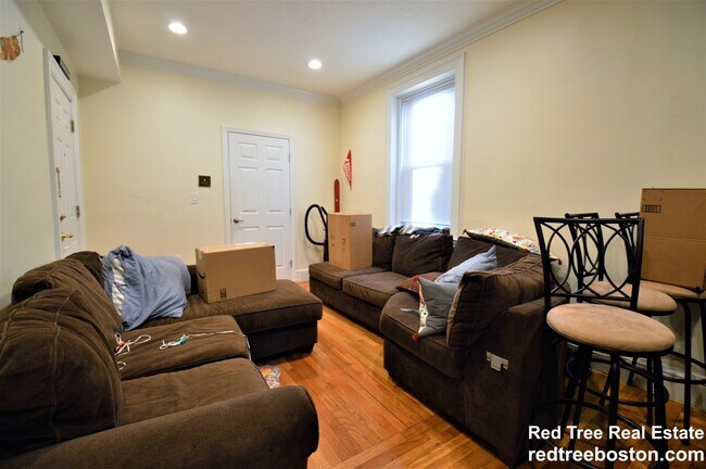 Foto del edificio - 73 Thatcher St