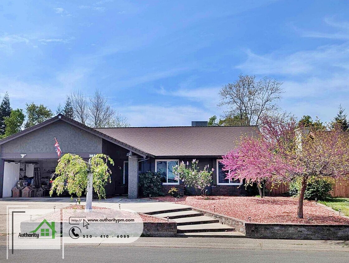 Primary Photo - 3825 Fujiyama Way