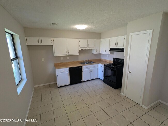 Foto del edificio - 7354 Northbrook Dr