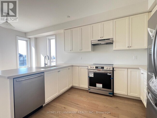 Building Photo - 2808 Tippett Mews