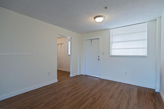 Foto del edificio - 14180 SW 84th St