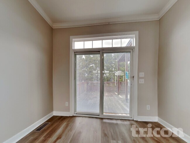 Foto del edificio - 79 Kerrylane Dr