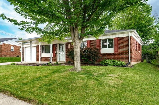 Building Photo - 366 Randy Dr