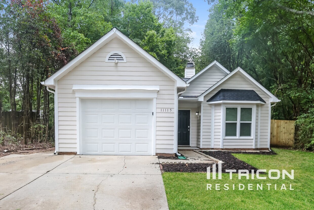 Foto principal - 11115 Atrium Way Matthews NC