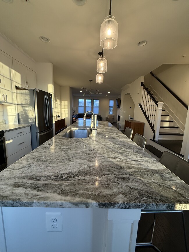 Foto del edificio - 3109 Elm Ave