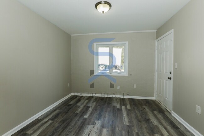 Foto del edificio - 166 Anderson Ave NW