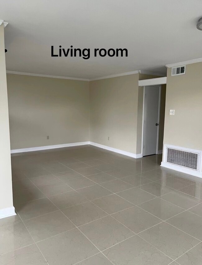 Building Photo - 22 Stanton Hall Dr