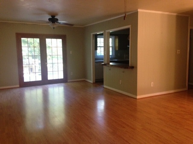 Building Photo - 5 BR / 2.5 BA Split Level in Early Settlers Landing Neighborhood!