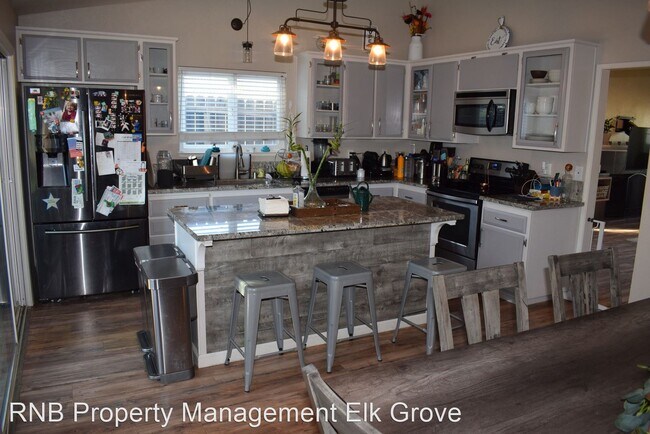 Foto del edificio - 3 br, 2 bath House - 9409 Emerald Vista Drive