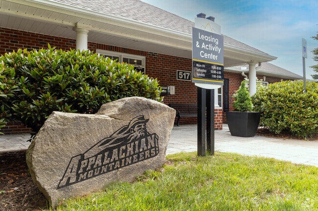 Signage - Mountaineer Village Apartments