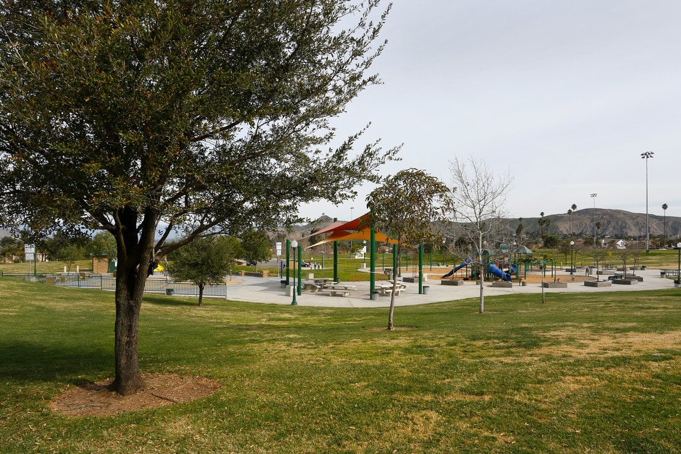 El Cerrito Apartments for Rent Corona, CA