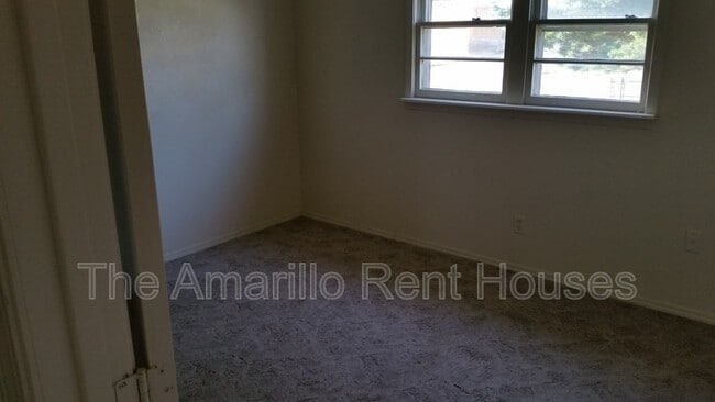 Foto del edificio - 307 Ponderosa Ln