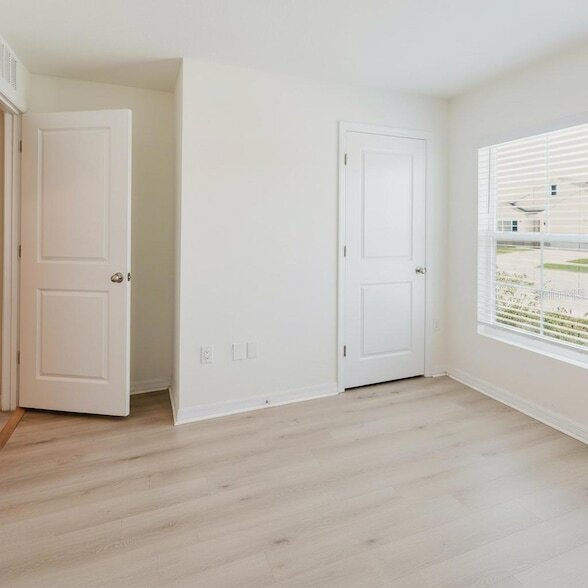 Building Photo - 2812 Gumbo Limbo Dr