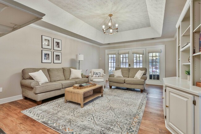 Building Photo - Charming Updated PTC Ranch just steps from...