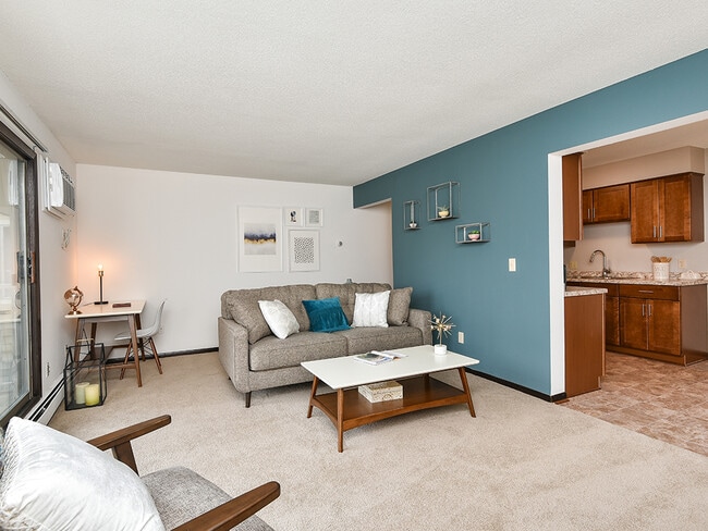 Foto del edificio - Pines of Burnsville