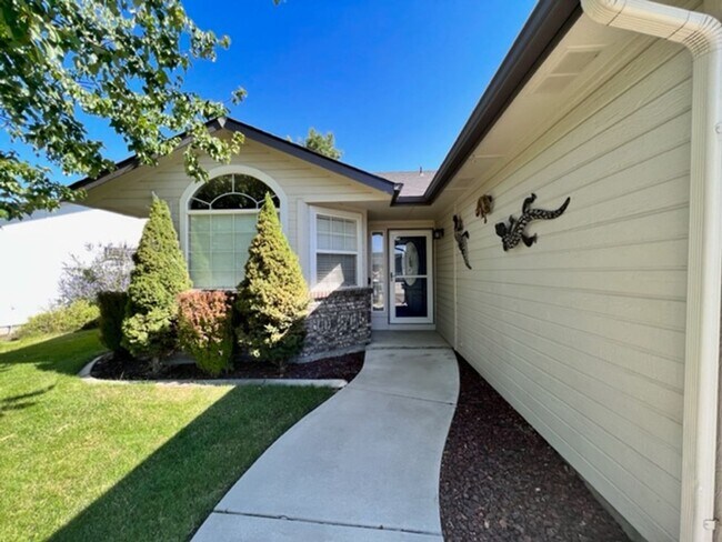 Foto del edificio - 14390 W Kettle Creek Dr