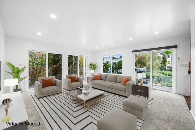 Building Photo - 695 Mariposa Ave