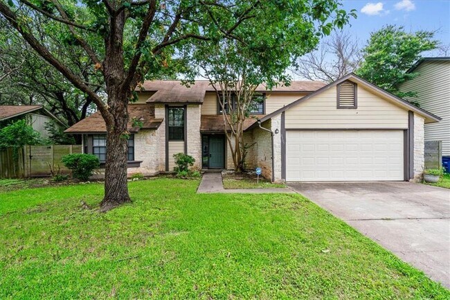 Foto del edificio - 8905 Bridgewood Trail