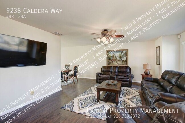 Building Photo - 4 Bedroom in Rosemont