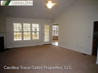 Building Photo - 3 br, 2 bath House - 8007 Royal Dr