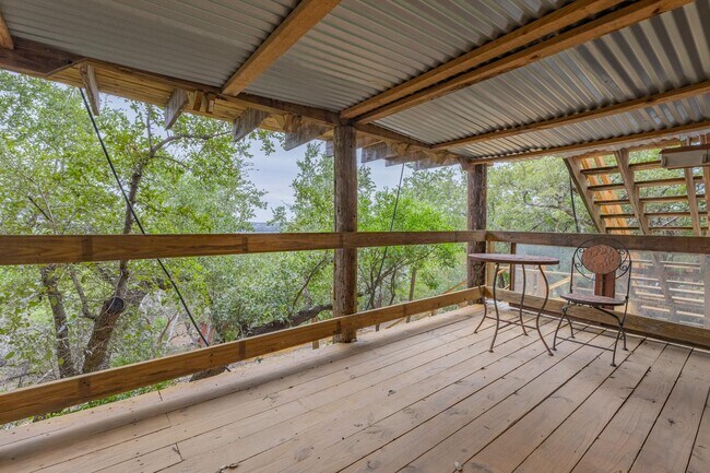 Building Photo - 188 Hill Of Contentment